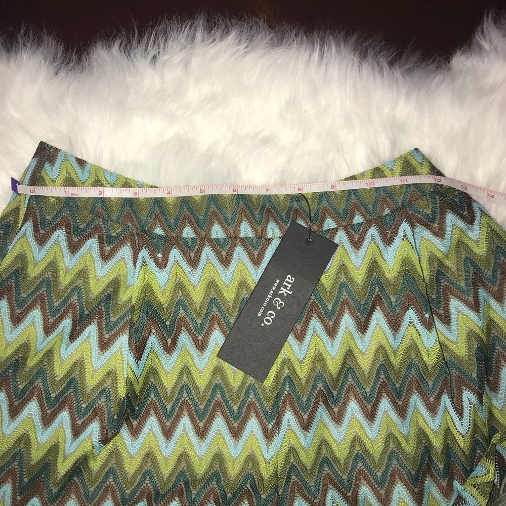 Ark & Co Green Chevron Crochet Shorts Size M NWT - Picture 2 of 5